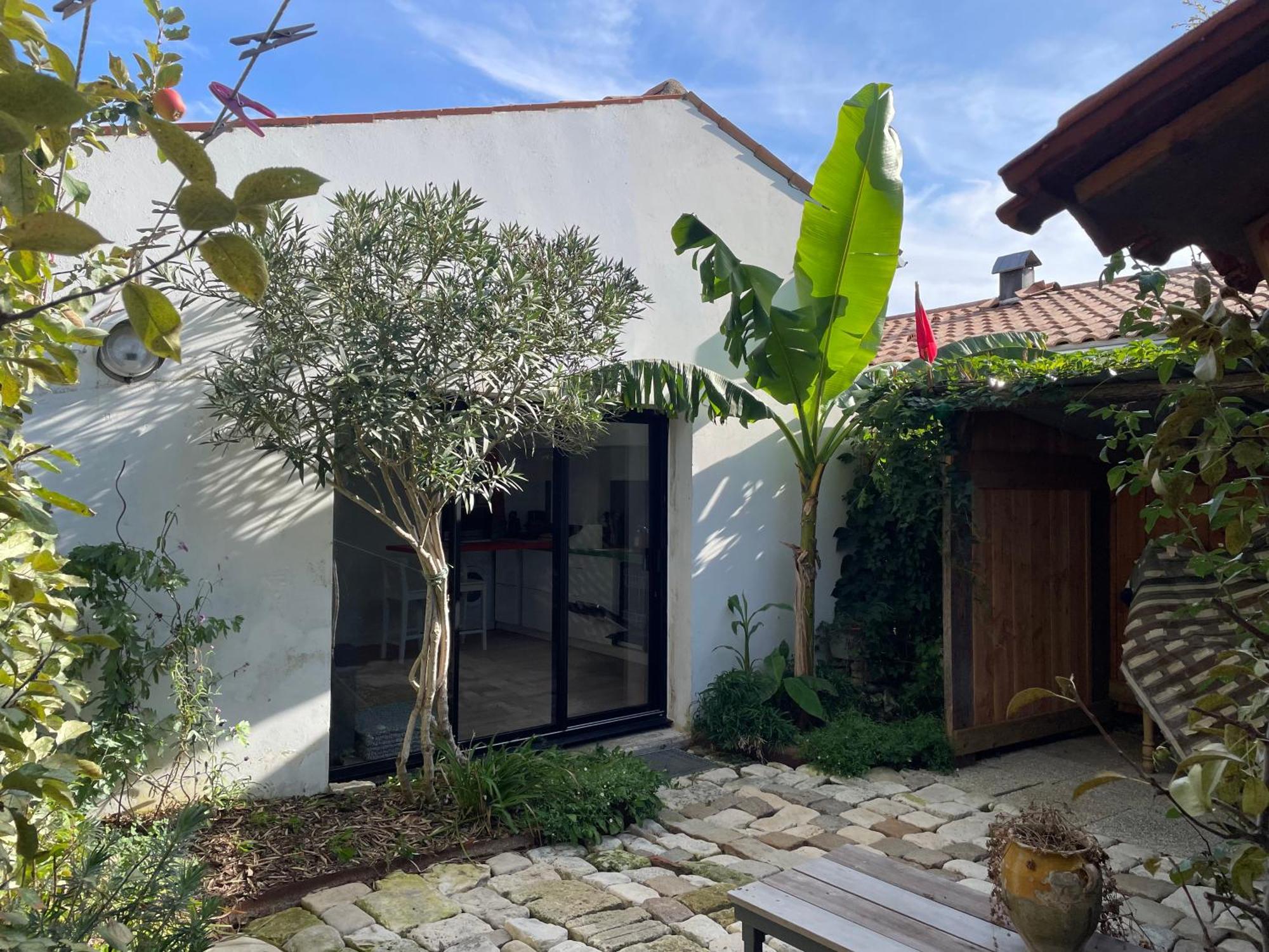 לה רושל Maison Independante Avec Jardin, Tres Calme, Centre Ville La Rochelle מראה חיצוני תמונה
